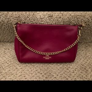 Coach CARRIE CROSSBODY CLUTCH IN PEBBLE LEATHER